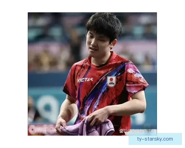 张本智和不服输誓夺世界第一三冠